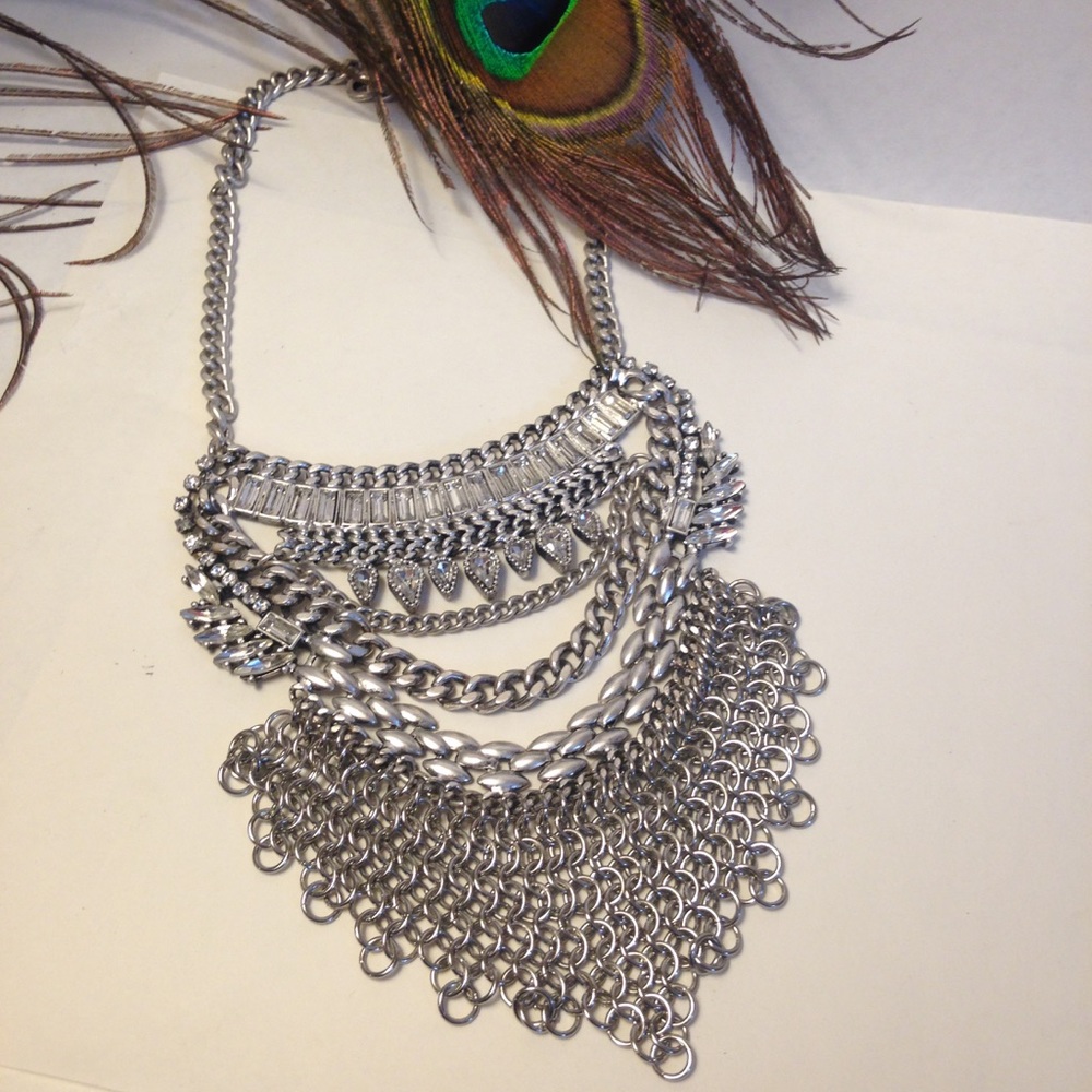 EXPRESS NECKLACE